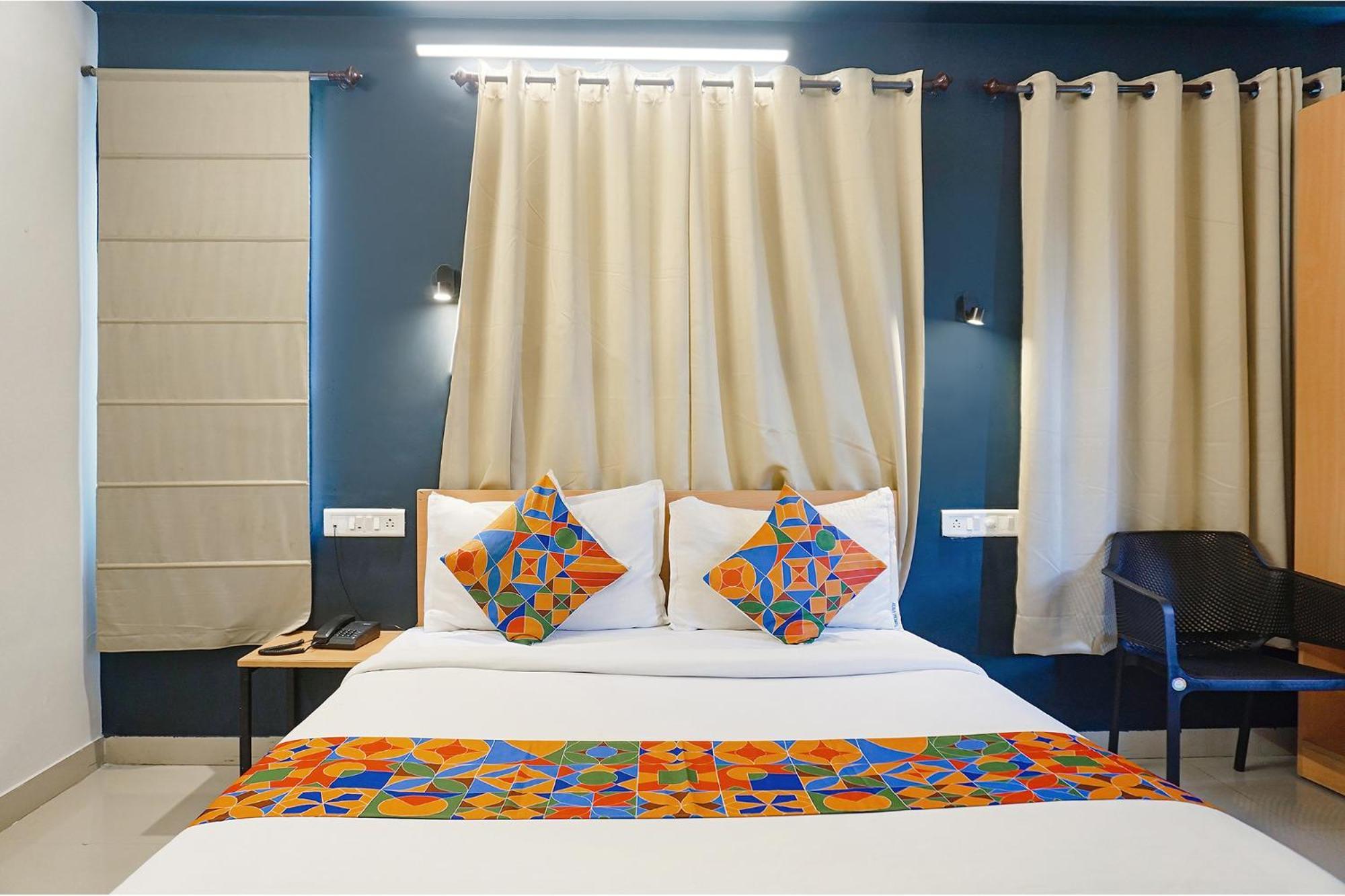 Fabhotel Aura Homes - Nr Khandoba Mandir Pimpri-Chinchwad Dış mekan fotoğraf
